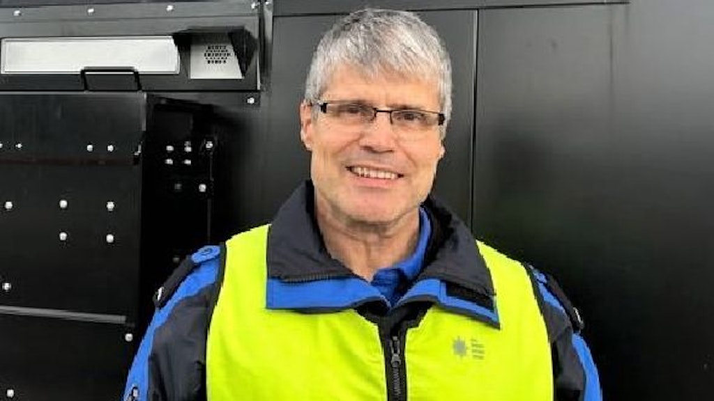 Roman Dörr sur son lieu de travail, à la Douane Bâle Nord, bureau de Bâle/Saint-Louis Autoroute (photo de Jürg Feubli, OFDF)