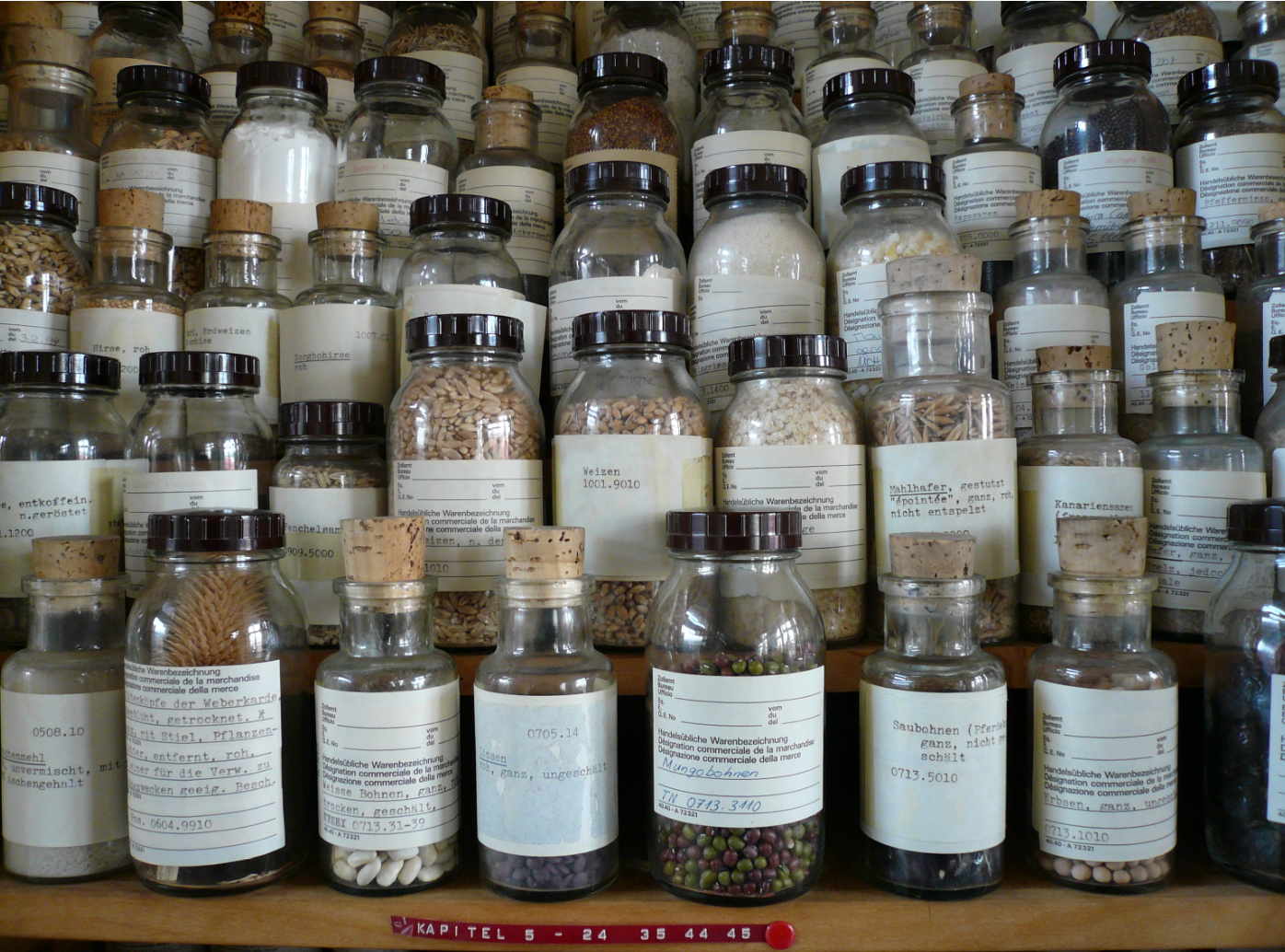 Collezione dei campioni di riferimento J8, tema che ha dato l’avvio alla collaborazione con Forum D.